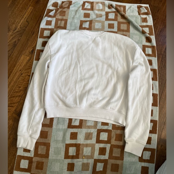 Sweatshirt - Picture 2 of 3